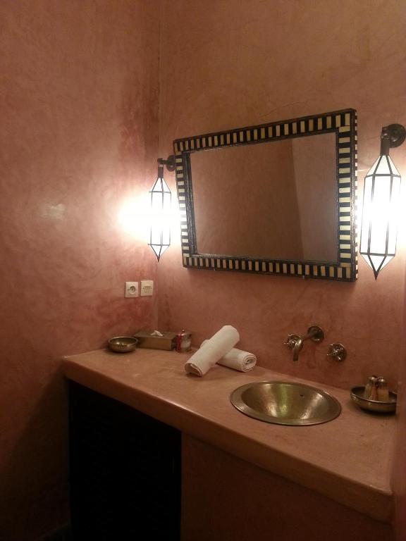 Riad Azza Marakéš Pokoj fotografie